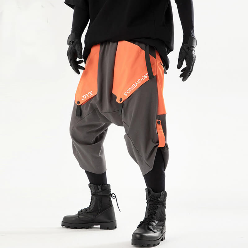 TECHWEAR CARGO PANTS ' Kokuto 'Short Cargo Pants
