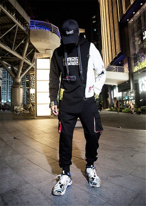 Best joggers for men 2022 APEQ Techwear black joggers - INFINIT STORE