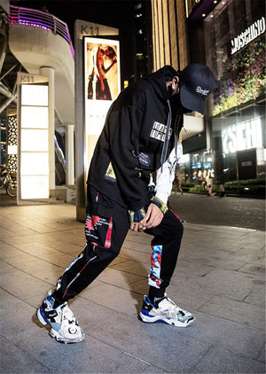 Best joggers for men 2022 APEQ Techwear black joggers - INFINIT STORE