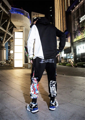 Best joggers for men 2022 APEQ Techwear black joggers - INFINIT STORE